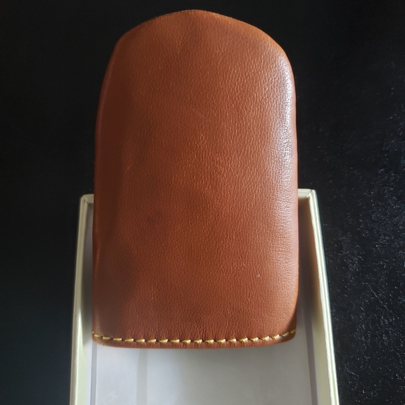 Very Rare Genuine Rolex Brown Leather Key Ring/Case. With Original Box - Picture 5 of 12